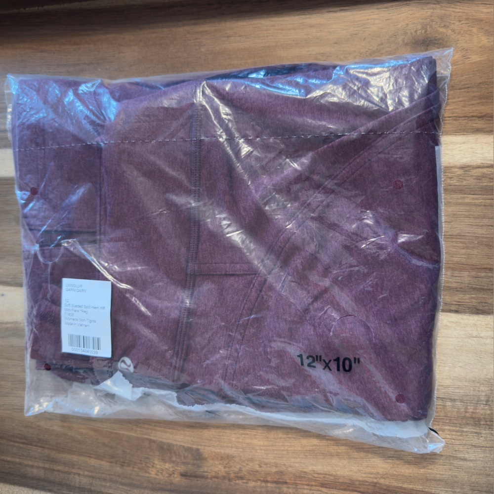 NWT Lululemon Soft Sueded Split-Hem High-Rise Mini-Flare Pant *Regular